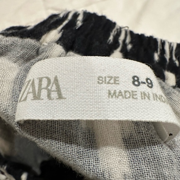 Zara skirt, girl’s size 8/9 - Picture 2 of 3